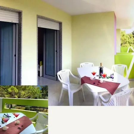 Apartman Retreat With Terrace Views *